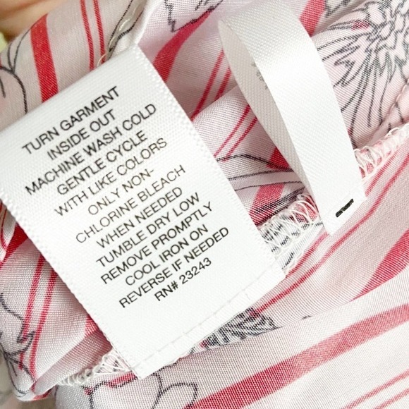 New York & Company Long Sleeve Blouse NWT Size M - Picture 6 of 6